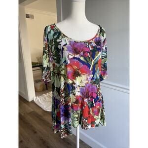 Womens Tunic Top Size L Floral Asymetric Hem Viscose Short Sleeve Breathable